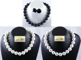 20mm Faux Pearl Neckla​ce Choker + 20mm Pearl Button Earrings 18&quot; White Black - £9.64 GBP