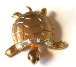 Vintage Signed PELL Gold-tone Baguette Rhinestone Turtle Brooch Red Eyes 1.7/8&quot; - £35.04 GBP