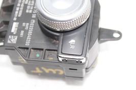 08-11 MERCEDES-BENZ W204 C300 CONSOLE COMMAND CONTROLLER KNOB SWITCH E4402 image 6