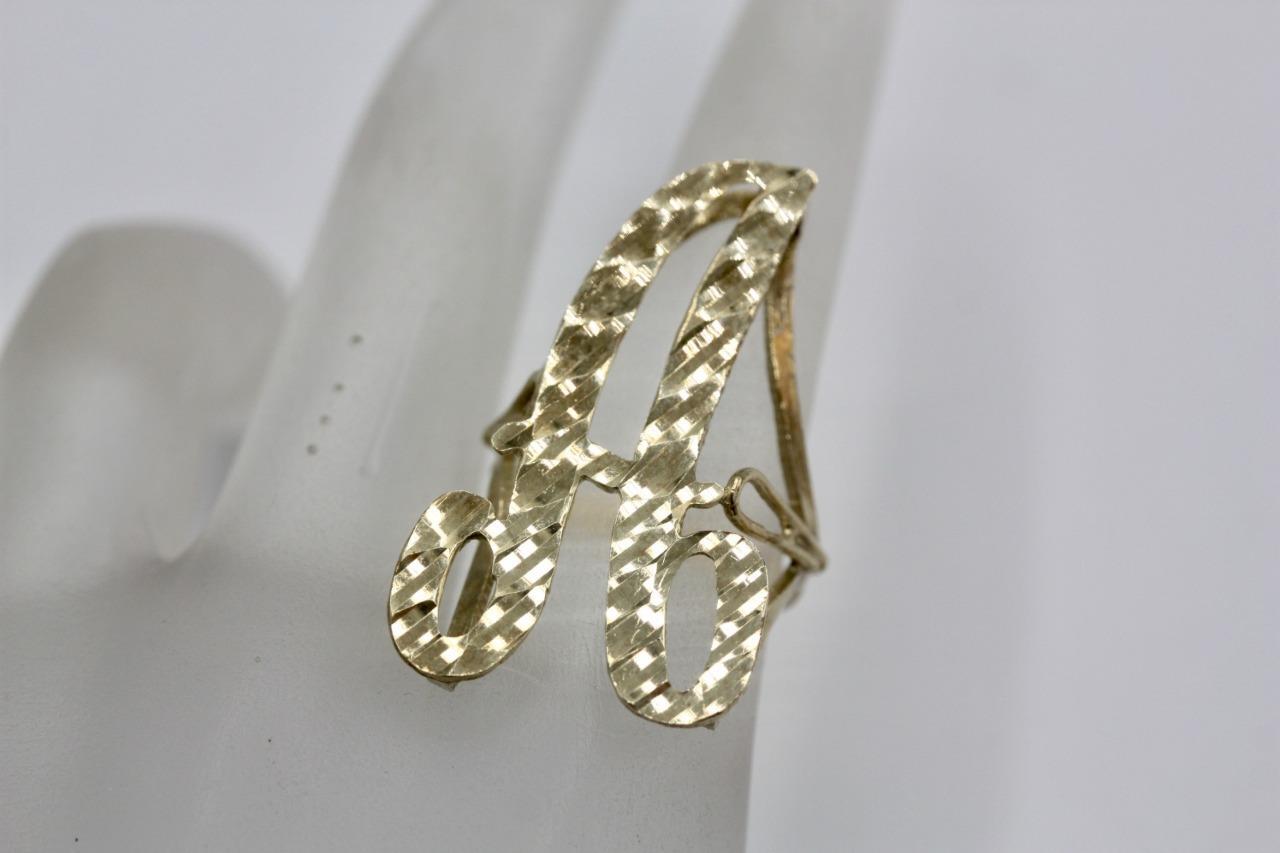Fine 10K Yellow Gold Diamond Cut Cursive Letter A Initial Ring Size 4.5 Item image 3