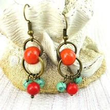 Green Jasper Red Glass Dangle Earrings Antique Gold Tone Boho Bohemian - £19.59 GBP