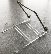 8 Inch Large Plate Stands for Display - Metal Square Wire Plate