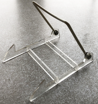  IPAME 8 Inch Large Plate Stands for Display - Metal