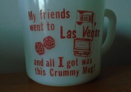 Vintage Milk Glass &quot;MY FRIENDS WENT TO LAS VEGAS&quot; C Handle MUG Souvenir ... - $451.60 MXN