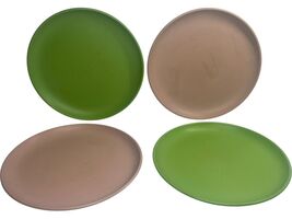Harmony House Catalina Melmac Dinner Plates Set Of 4 Green &amp; Toupe 9.5 I... - $21.75
