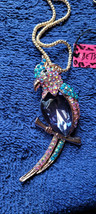 New Betsey Johnson Necklace Parrot Multicolor Rhinestone Tropical Collectible - £11.79 GBP