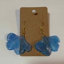 Handmade epoxy resin flower dangle earrings - Light blue glitter rosegold flecks - £6.35 GBP
