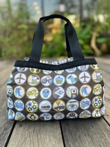 Iconic Le Sportsac Handbag Daily Elegance Size 7 x 13 x 9 inches Conditi... - £33.79 GBP