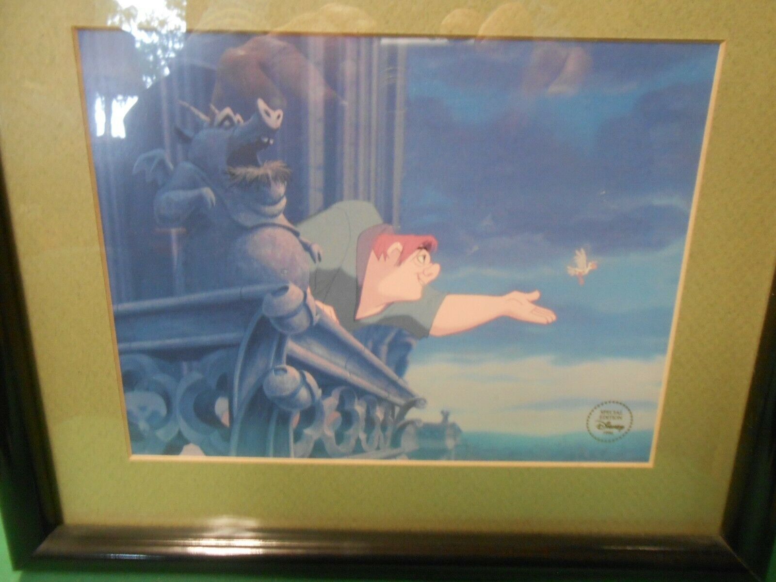 Great  DISNEY Picture- Plastic Frame MONSTER & BIRD Special Edition 1996 - $19.39