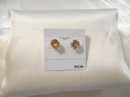 Department Store 3/8&quot; Gold Tone Amber Stone Stud Earrings Y556 - £5.42 GBP
