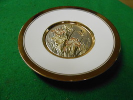Beautiful THE ART OF CHOKIN  &quot;Floral&quot; PLATE 24kt Gold Trim...No Stand...... - $11.55
