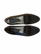 Earth Shoes  Leather  Black Women   7B - $15.83