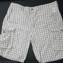 Levis Size 38 Shorts Signature Cargo Mens Plaid White Black Gray Yellow Pockets - £15.79 GBP