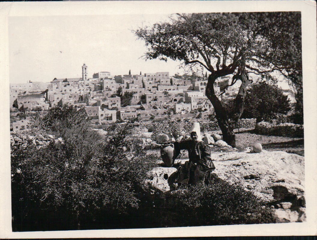 Vintage Bethlehem From The South Women Taken by Serviceman Photo  WWII 1... - $9.99