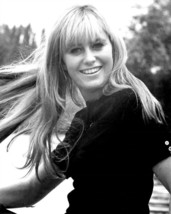 Susan george beautiful smile 1960&#39;s portrait in black hair flowing 8x10 photo - $10.99