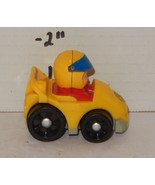 Fisher Price Little People Wheelies Yellow #5 Race Car Driver Toy - $13.72 CAD