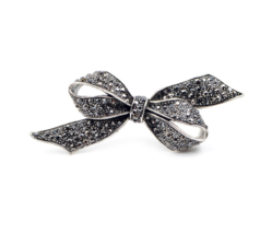 Bow Brooch Vintage Look Silver Plated Stunning High End Design Broach Pin U10 - £14.02 GBP
