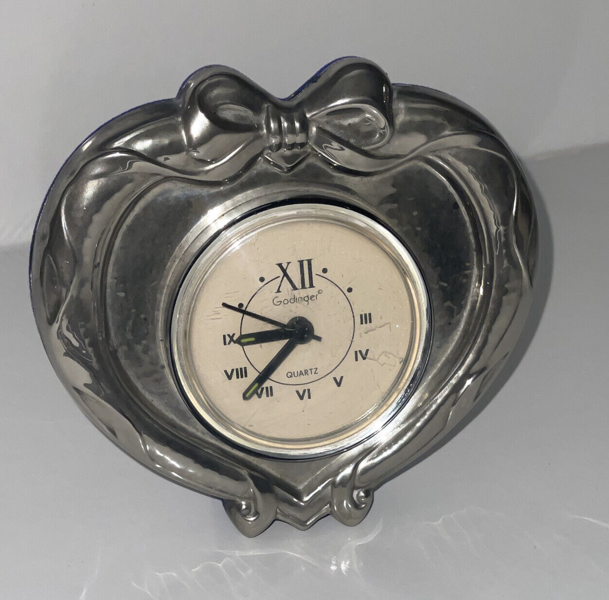 Vintage Godinger Desk / Shelf  Clock , Heart Shaped  W/  Bow, Silver Plate - $14.01