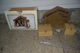Huntington 11 Piece Porcelain Nativity Set With Creche w/ Original Box - £55.73 GBP