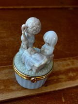 Miniature Precious Moments Mary Joesph &amp; Jesus Nativity Porcelain Trinket Box – - £9.00 GBP