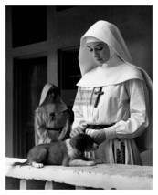 Audrey Hepburn In The Nun&#39;s Story Promotinal Photo 8X10 Reprint - £6.66 GBP