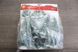 Home Accents &#39;PINE TREES&#39; 21 Pieces (Model Train Scenery, Seasonal Village) - £14.23 GBP