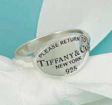 Size 7 Please Return to Tiffany Oval Signet Ring in Sterling Silver AUTHENTIC - $345.00