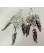 1 PAIR OF 3 INCH METAL DREAM CATCHER SILVER DANGLE EARRINGS WITH FEATHERS - $13.00 CAD