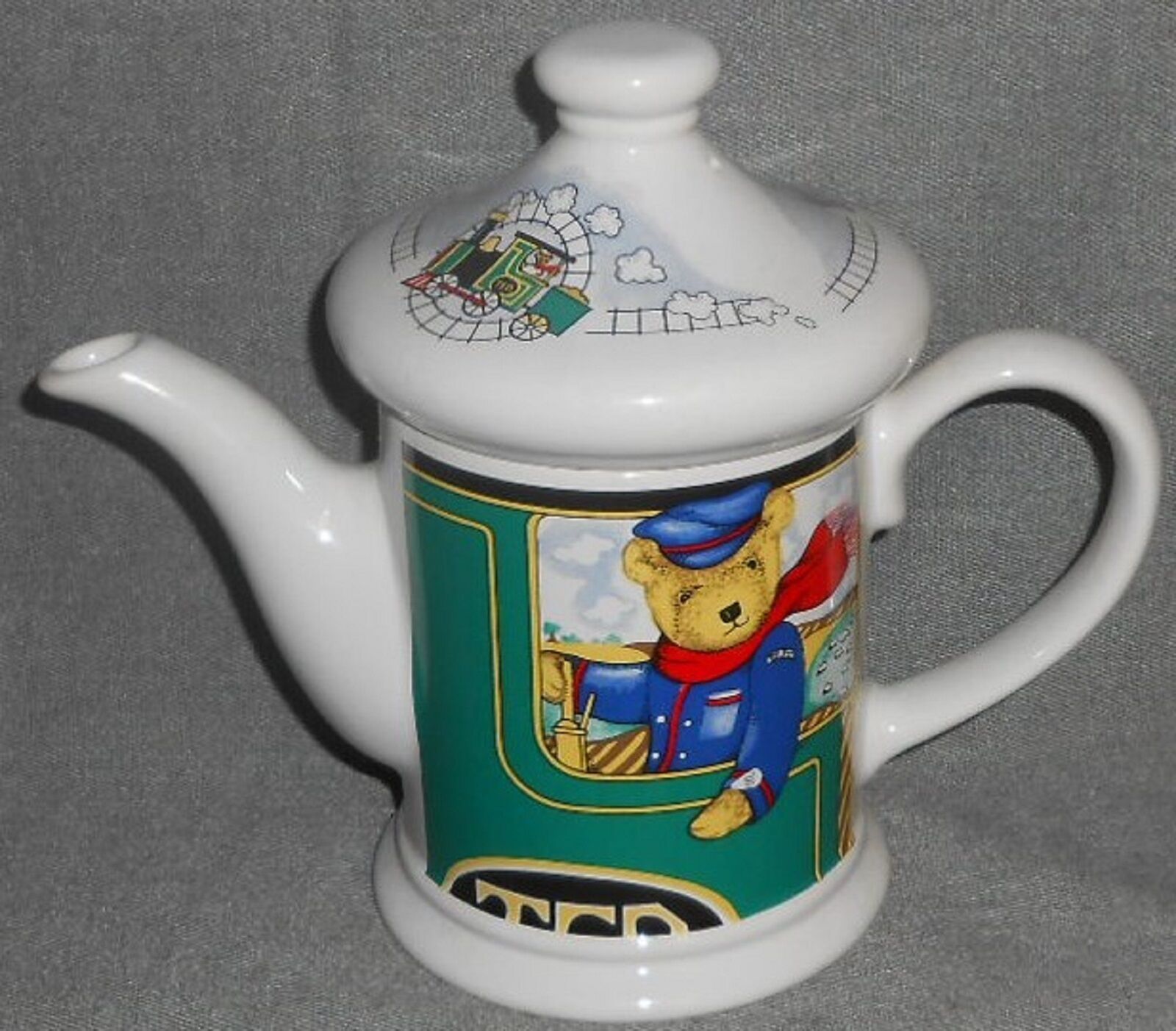 Wade Ceramic LOCOMOTIVE JOE 16 oz Teapot JUDITH WOOTEN Made in England - $29.69