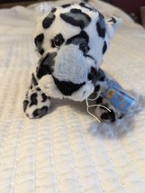 WEBKINZ SNOW LEOPARD    HM378 -  NEW WITH SEALED CODE - - $34.64