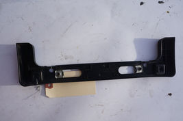 00-05 CELICA GT GTS FRONT BUMPER LICENSE PLATE BASE BRACKET N156 image 3