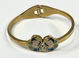 Snow White Bracelet Hinged Child Size - $233.22 MXN