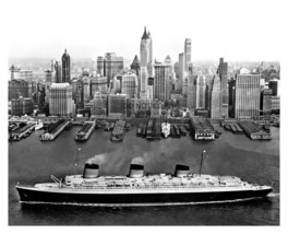 Ss Normandie French Oc EAN Liner In New York Passenger Ship 8X10 Photo - £6.76 GBP