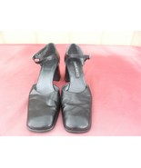 Nine West Women&#39;s Low Chucky Heel w/ Ankle Strap and Closed Toe Size 9M ... - $12.81 CAD