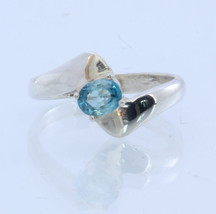 Sparkling Sky Blue Zircon Handmade 925 Silver Solitaire Ladies Ring size 7 - £52.38 GBP