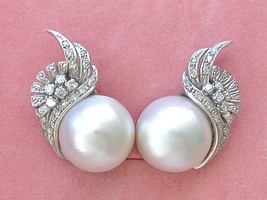 Vintage .76ctw Diamond 15mm Mabe Pearl White 18K Cocktail Clip Earrings 1950 - £1,782.43 GBP