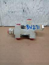 OEM 1996-2004 Ford Mustang Non ABS Brake Proportioning Valve XR33-2B091-AB - $55.19