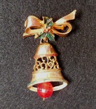 Gold Tone Bell And Bow With Painted Accents Christmas Brooch Pin Costume Jewelry - £4.75 GBP