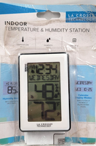 La Crosse Indoor Temperature &amp; Humidity Station Clock Calendar Desktop Wall - £11.16 GBP