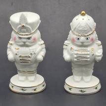 Holly Holiday salt and pepper nutcracker Shakers Ceramic EUC FAST SHIPPING  - $16.82