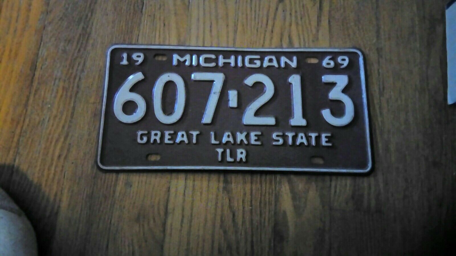 1969 ORIGINAL MICHIGAN STATE TRAILER LICENSE PLATE 607-213 VINTAGE VEHICLE - $29.55
