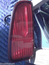 1998 1999 2000 2002 LINCOLN NAVIGATOR RIGHT TAILLIGHT TAIL GATE USED OEM - $108.55