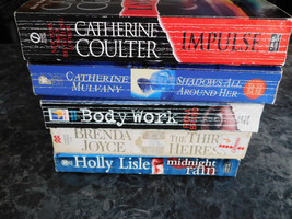 Romantic Suspense lot of 5 Assorted Authors Paperbacks - £7.96 GBP