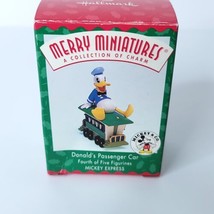 Hallmark Christmas Figurine Donald Duck Passenger Car Merry Miniatures - £15.00 GBP