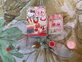 Hello Kitty Miniature Re-Ment Set-Cake Shop’#6 Apple Pie” Rare 2012 Sanrio - £34.31 GBP