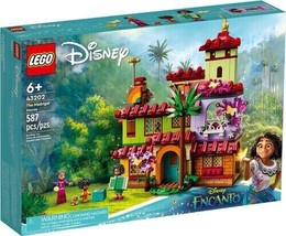 LEGO Disney Princess: The Madrigal House (43202) NEW Sealed (Damaged Box) - £31.64 GBP