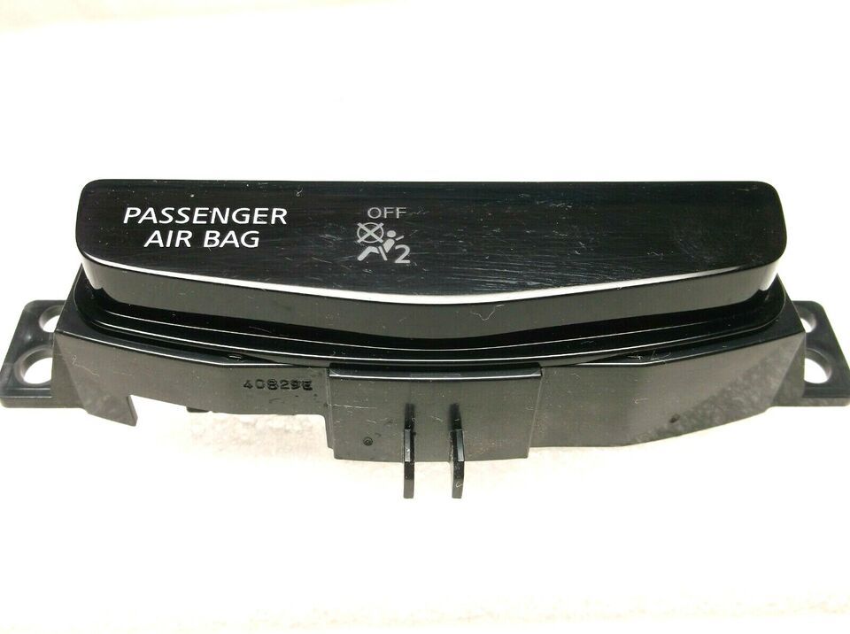 14-15-16-17 NISSAN ROGUE PASSENGER SAFETY BAG ON/OFF LIGHT /PANEL - $10.08