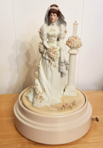 Avon Mrs Albee Musical Porcelain Bridal Figurine Bach Minuet # 3 Presidents Club - £118.22 GBP