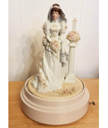 Avon Mrs Albee Musical Porcelain Bridal Figurine Bach Minuet # 3 Preside... - €128,91 EUR