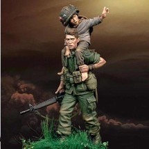 1/24 75mm Resin Model Kit Vietnam War US Army and Boy Unpainted - £10.80 GBP